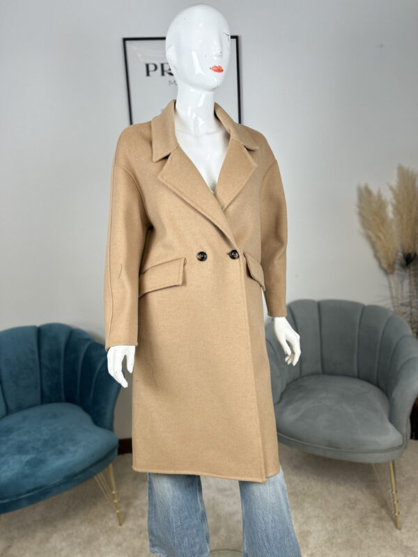 cappotto doppiopetto dal taglio oversize 003| cammello