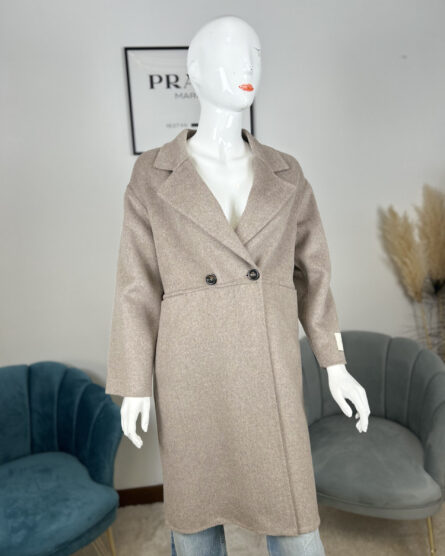 cappotto doppiopetto dal taglio oversize 002 | beige