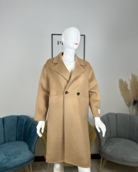 cappotto doppiopetto dal taglio oversize 002 | cammello