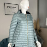 Piumino leggero da donna azzurro polvere