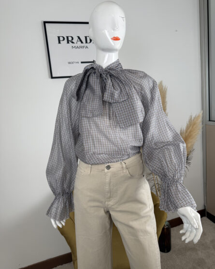 Camicia a quadretti con maxi fiocco Nhebyná