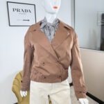 Trench corto doppiopetto Nhebyná