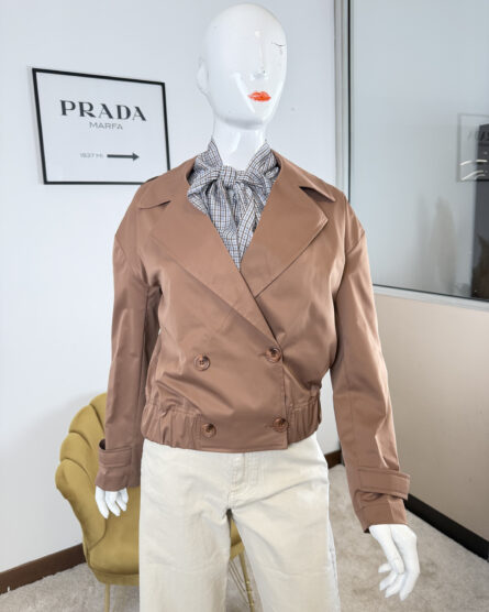 Trench corto doppiopetto Nhebyná