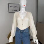 Blusa fluida con scollo a V Nhebyná