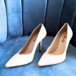 scarpe décolleté con tacco beige